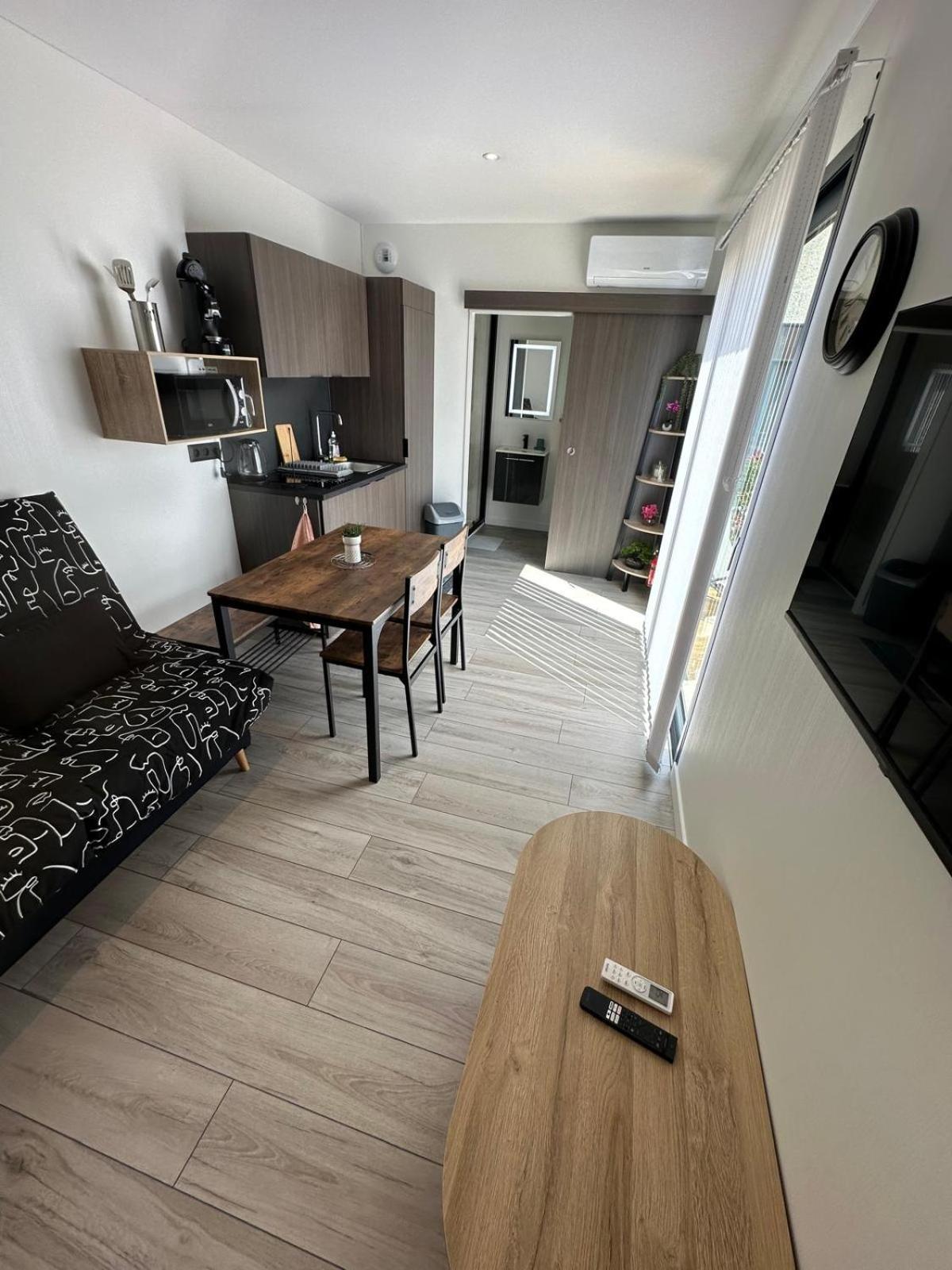 Cottage Bungalow Le St Vel' Velennes  外观 照片